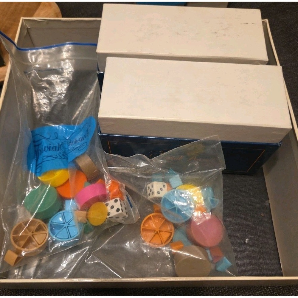 Vintage 1981 Original Trivial Pursuit Master Game Genus Edition EUC Very Clean - Picture 6 of 6